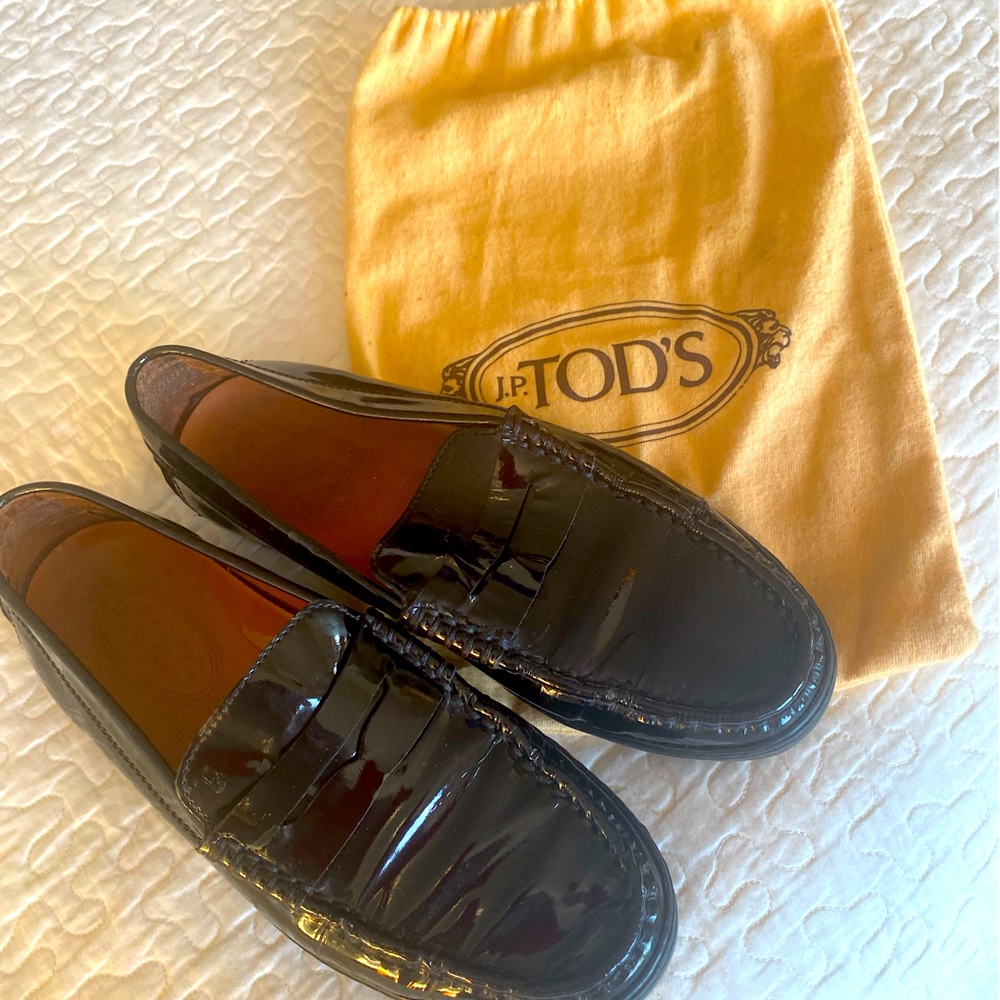 JP TODS Black Patent Leather Moccasins ,size 9.5